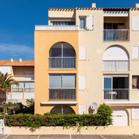 Apartment Les Maisons De La Plage-3 By Interhome